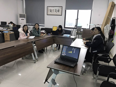 三人行必有我師——商貿系電商教研活動助力教學軟件開發